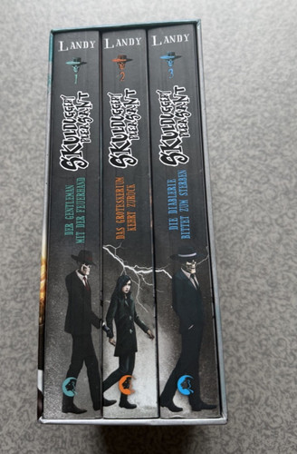Skulduggery pleasant bücher - skulduggery,