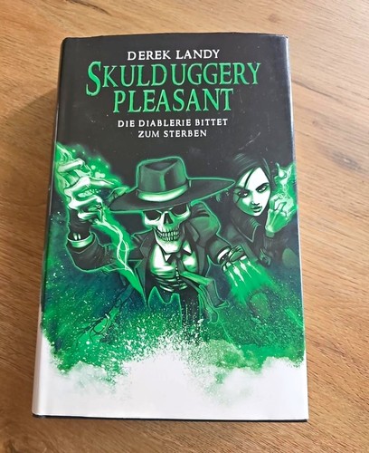 Skulduggery pleasant - pleasant, 3