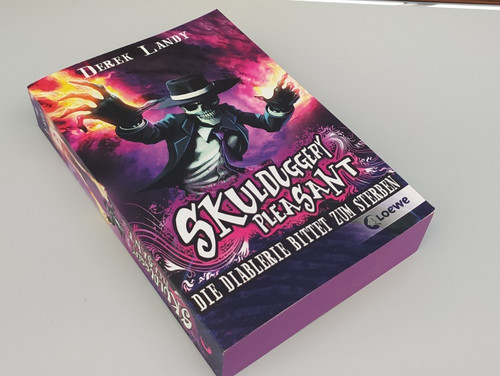 Wie neu skulduggery pleasent - wie, neu...skulduggery