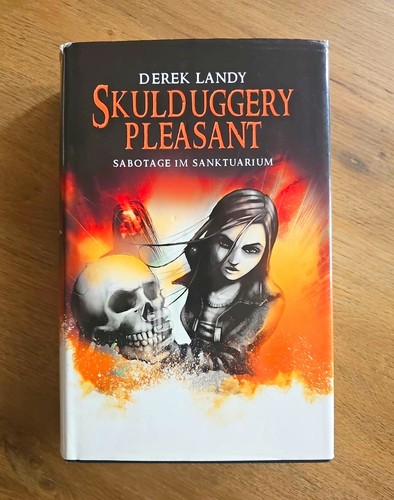 Skulduggery pleasant - skulduggery, 4